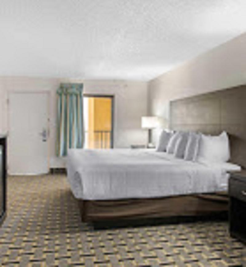 Clarion Inn & Suites Kissimmee-Lake Buena Vista South Eksteriør bilde